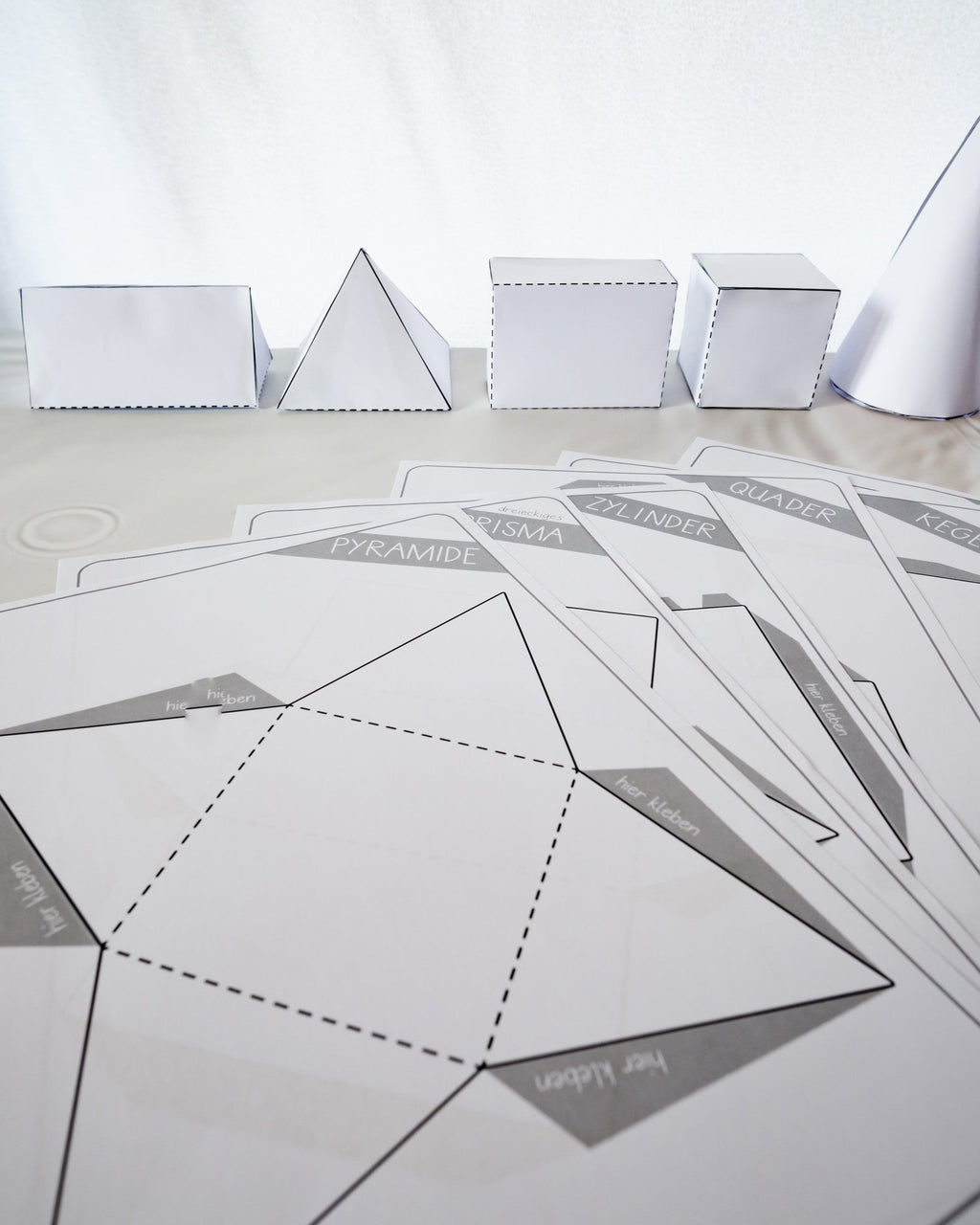 Geometrie Bundle | Geometrische Formen, Körper & Muster - Unterrichtsmaterial - lehrreich.ch
